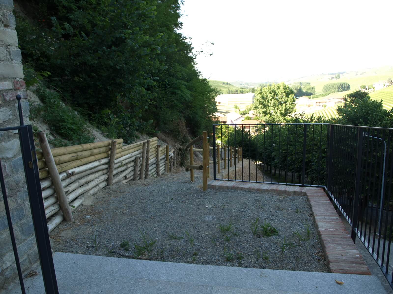 Castello-di-Barolo-Opere-di-consolidamento-scalinata-Studio-tecnico-POD